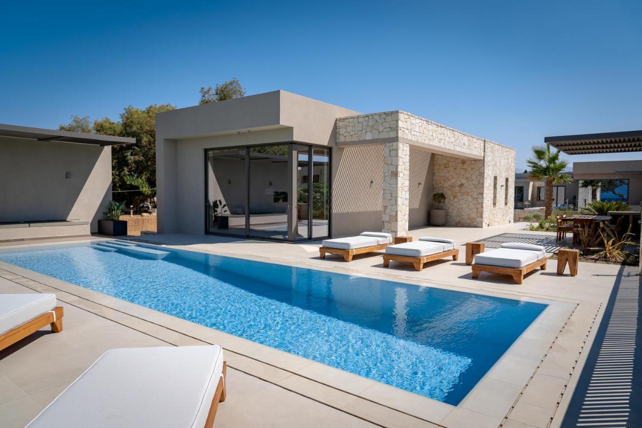 Artemis Seafront Villa, An Evanescence Sea Retreat, By Thinkvilla Tavronitis Eksteriør bilde