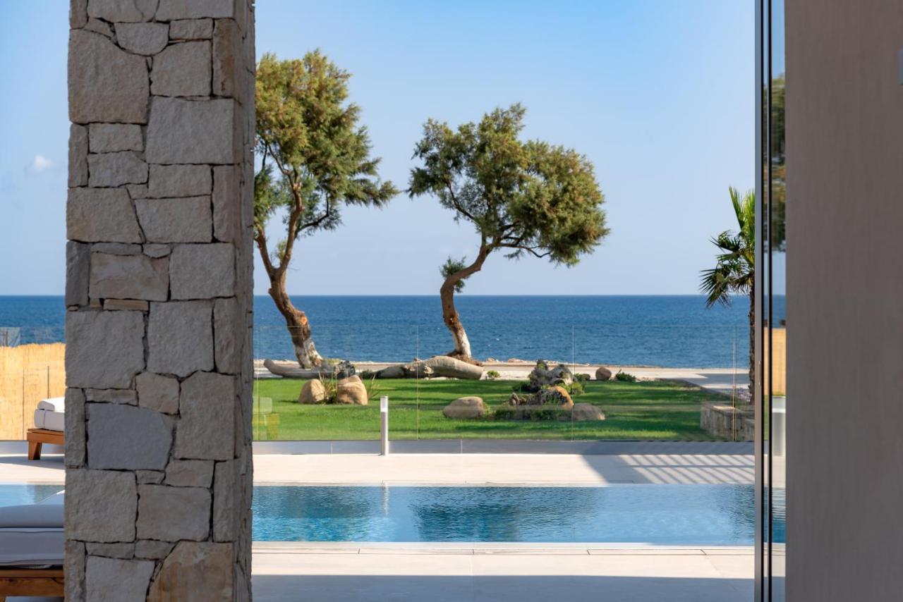 Artemis Seafront Villa, An Evanescence Sea Retreat, By Thinkvilla Tavronitis Eksteriør bilde