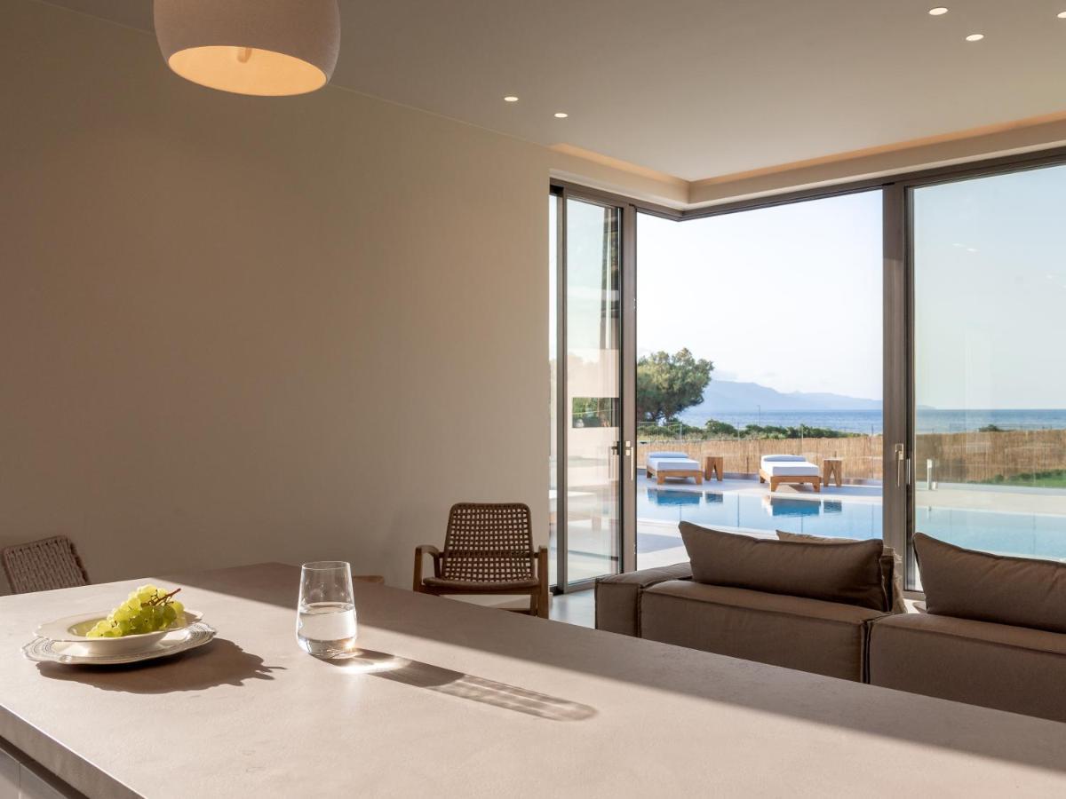 Artemis Seafront Villa, An Evanescence Sea Retreat, By Thinkvilla Tavronitis Eksteriør bilde